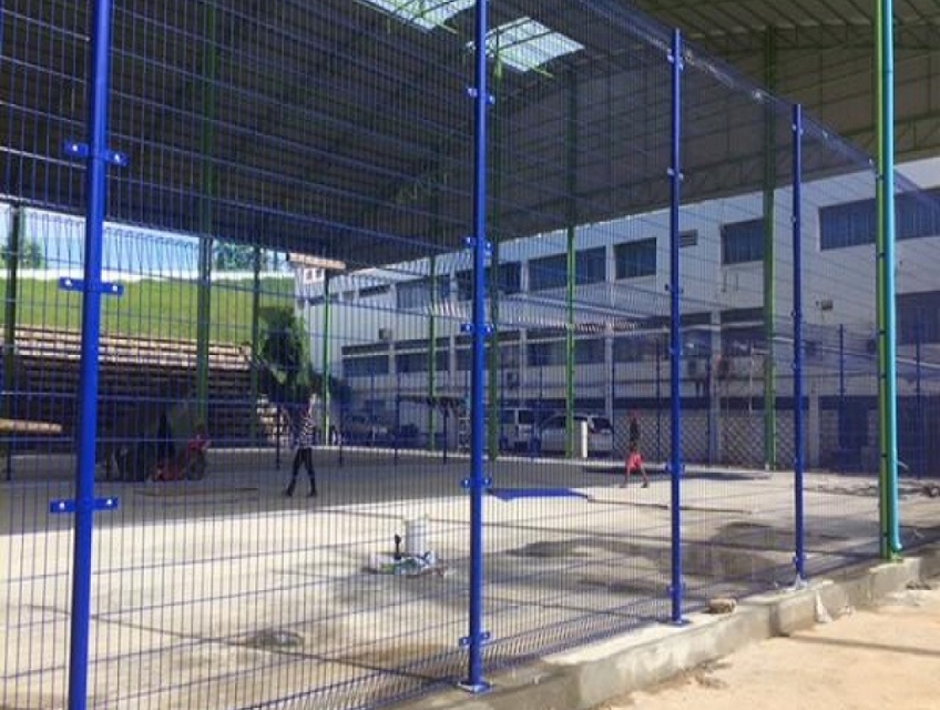 Hàng rào lưới thép ngăn kho, vách lưới thép ngăn  kho