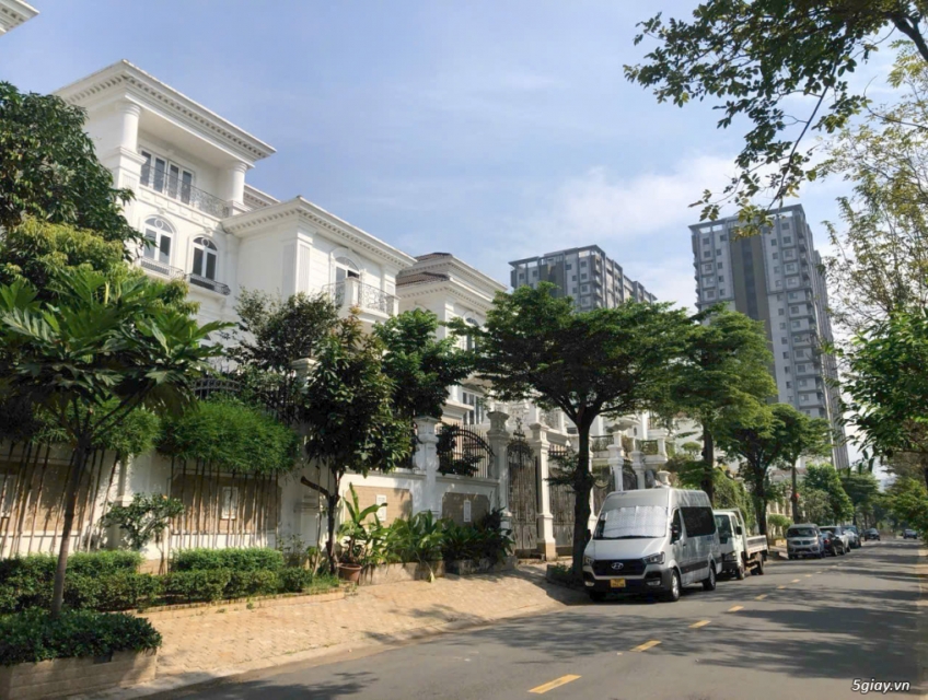 Bán gấp biệt thự cao cấp tại CityLand Riverside, 79 tỷ hạ giá mạnh