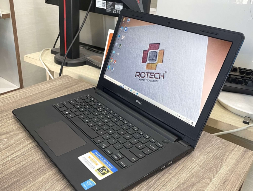 Dell inspiron 3458 i3-5005U 4GB SSD 128GB 14inch