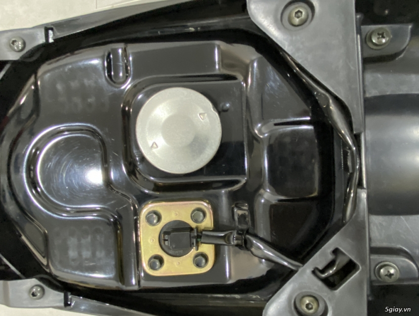 Exciter 5P71 zin thẻ 4 số 1 đời chủ mua thùng zin đẹp