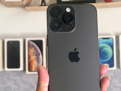 14 Pro max 1TB Black LL/A 98%. Pin 84%... Zin !