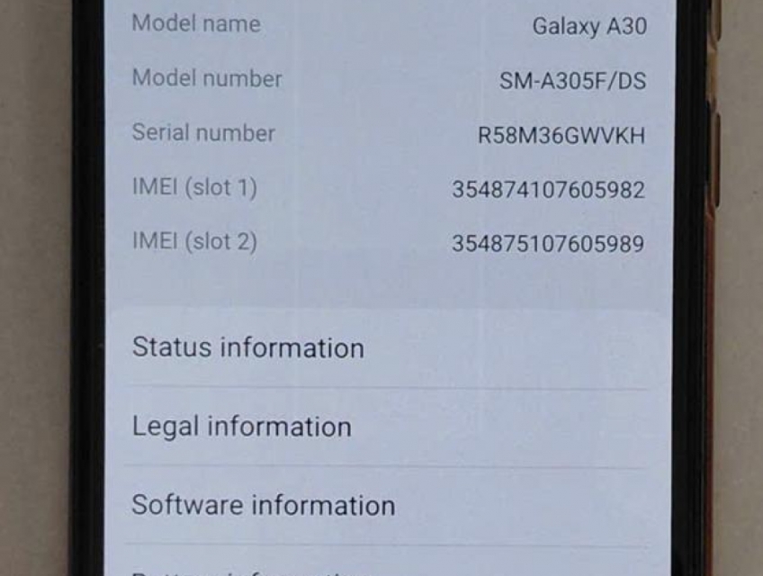 Cần bán Samsung Galaxy A30 nguyên zin, còn tốt
