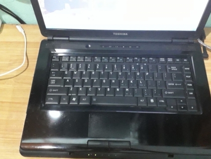 Laptop chữa cháy - Máy đẹp - chạy tốt- 900k