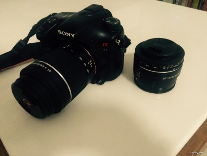 Cần bán: Máy ảnh Sony @77, máy cũ, tặng kèm Len theo máy.