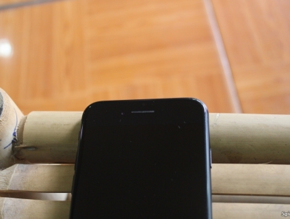 iPhone 7 Lock giá rẻ xài như quốc tế ngoại hình như mới