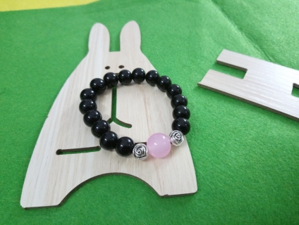 mình bỏ sỉ chuỗi đeo tay phong thủy mix kim loại. giá sỉ 20k 1 chuỗi