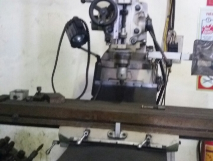 Cần mua máy phay cũ- LH0982776951