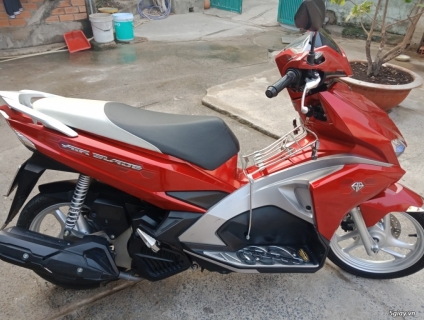 Honda Airblade màu đỏ - đen chính chủ bán gấp