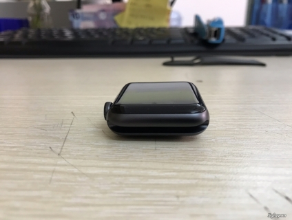 Apple watch sr3 42mm VN/A ít dùng còn BH gần 11 tháng