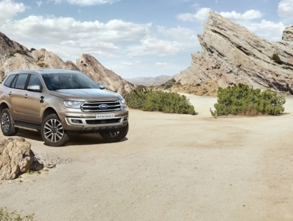 Ford Everest 2.0L mới 100%