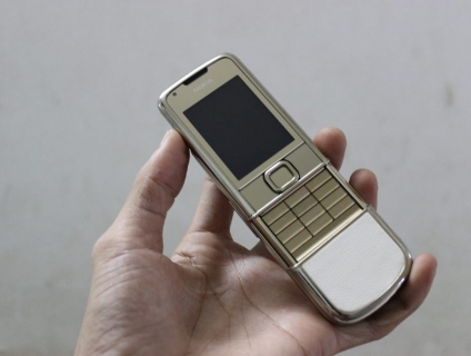 Chuyên bán nokia 8800 & 6700c & 8600 luna. Chính hãng. TP.HCM