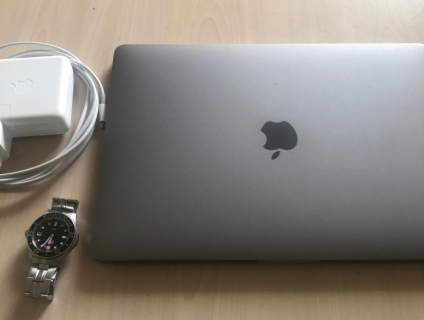 Macbook Pro 2017 13inch ram 8GB SSD 128GB hàng chính hãng