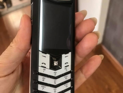 Vertu Signature White Black & Black Gold đính kim cương mẫu mới