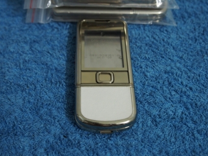 Thay vỏ nokia 8800 sirocco zin. Vỏ 8800 zin các đời máy. TPHCM