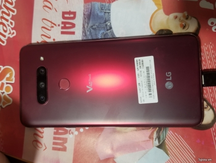 Can ban: lg v40 thinq