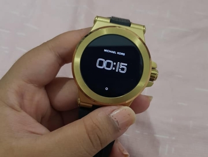 SmartWatch Michael Kor thời trang