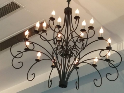 Đèn chùm sắt nghệ thuật  - giá tốt nhất trên 5giay.vn