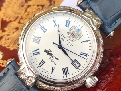 Đồng hồ Nga Poljot President bạc đúc nguyên khối