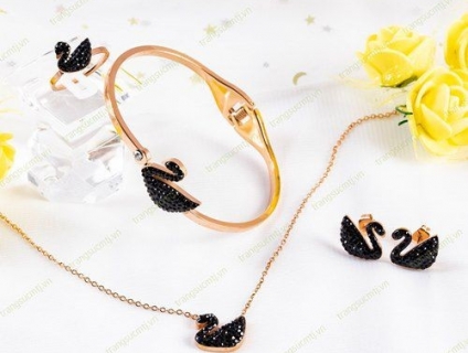 Cần bán Trang sức Hàn Quốc