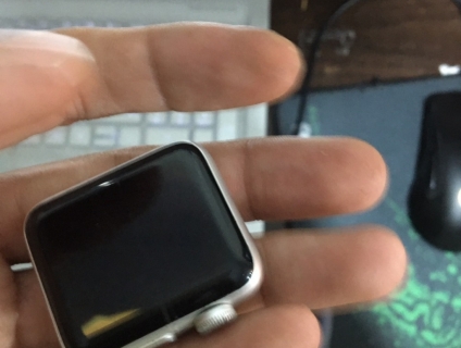 bán apple watch series 2 38mm đep.hư mán hình.icloud chính chủ