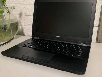 Dell latitude 7270 Core i7 6600u Ram 8G SSD 256G LCD 12.5inch.
