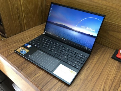 Cầm đồ Hùng Dũng thanh lý mớ Laptop ( Quận 10 ) ạ .