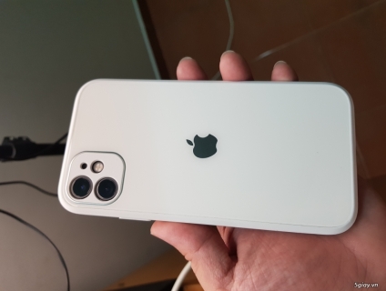 Bán Iphone 11 lock 64GB đẹp pin cao 98