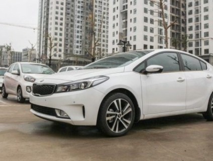 Xe tự lái Đà Nẵng giá siêu rẻ