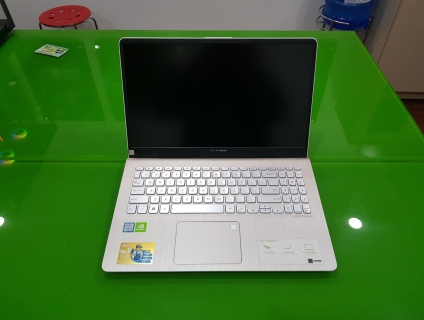 Asus VivoBook S530FN Core i5 Card MX150 mỏng keng chính hãng