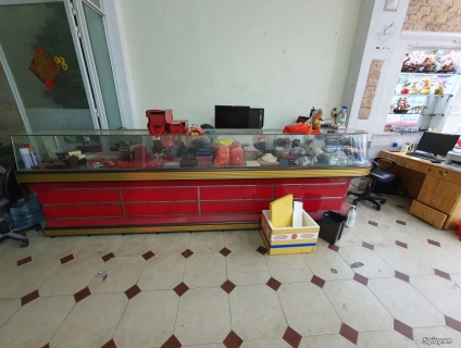 Thanh lý Tủ trưng bày nữ trang dài 4m