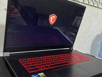 MSI gf66 i7 ram 8g ssd 512g vga 3050