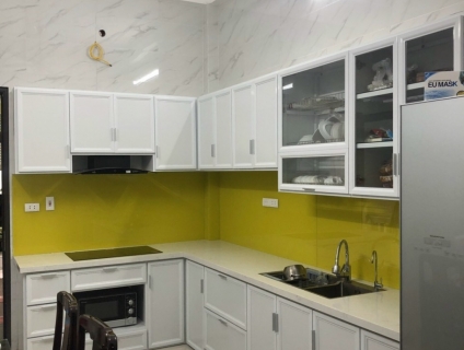 Xưởng Nhôm Kính Alux - Chuyên sản xuất thi công lắp đặt tủ bếp nhôm