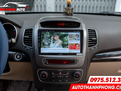 Màn hình android ô tô