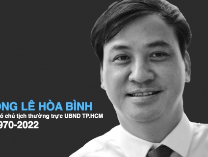Phó Chủ tịch UBND TP.HCM Lê Hòa Bình qua đời trên đường đi công tác