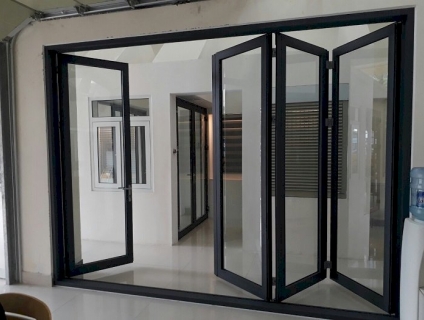 Dịch Vụ Chửa Chữa Cửa Nhôm Tủ Nhôm Kính Giá Rẻ Hồ Chí Minh