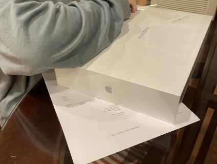 Macbook Air M1 16gb/256gb CPO có bill bh dc ở VN new seal