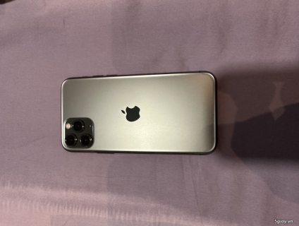 Cần bán nokia 6700 ruột zin lên vỏ new mới