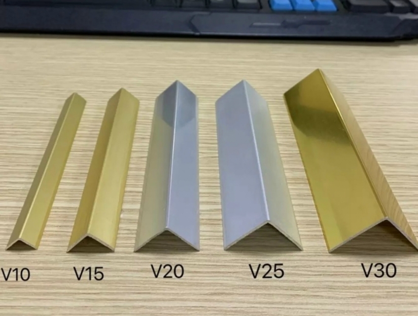 Nẹp Chữ V Trang Trí Nội Thất Bằng Hợp Kim Nhôm Bình Dương