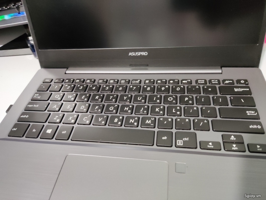 Ra đi nhanh ASUS ExpertBook P5440FA của vợ xài