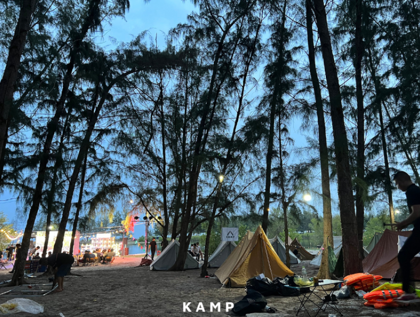 Cắm trại hồ Cốc Vũng Tàu