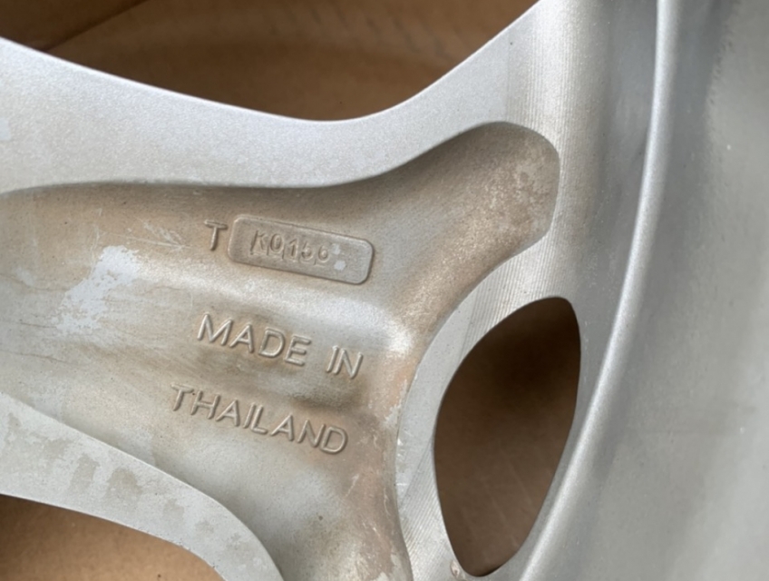 Mâm Zin Focus 17 inch tháo xe hàng đẹp không lỗi