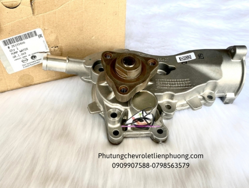 Bơm nước chevrolet trax hàng chính hãng gm