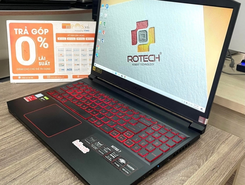 Acer Nitro 7 AN715 i5-9300H 8GB 256GB, GTX 1650 4GB, Pin 3-4H