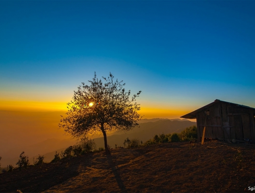 Tour Tà Xùa, Xím Vàng