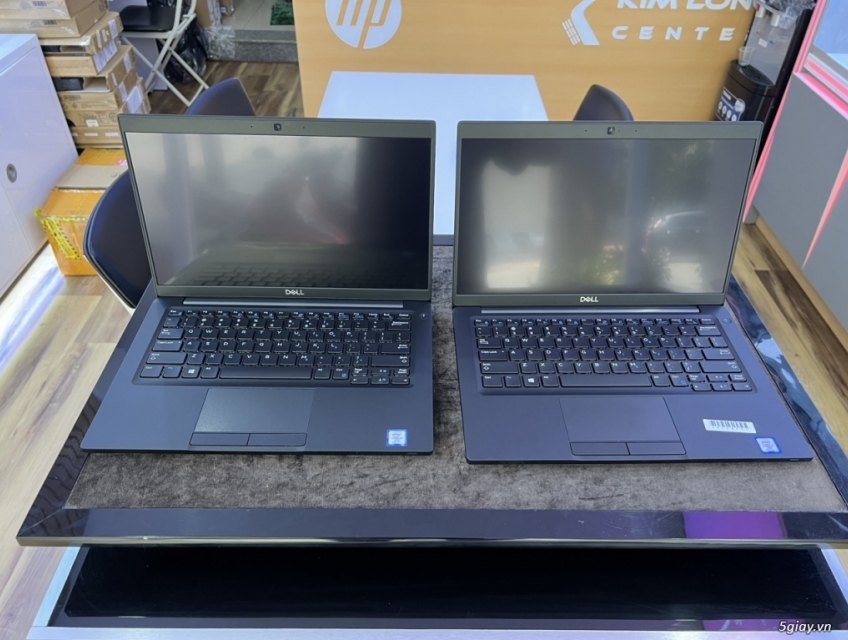 Cần Bán Dell Latitude 7390 : i7-8650U | 8GB RAM | 256GB SSD |13in FHD