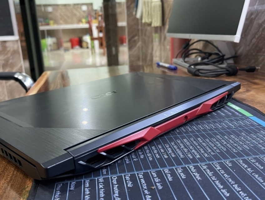 ACER NITRON 5 AMD RYZEN 4600H xách tay từ Mỹ