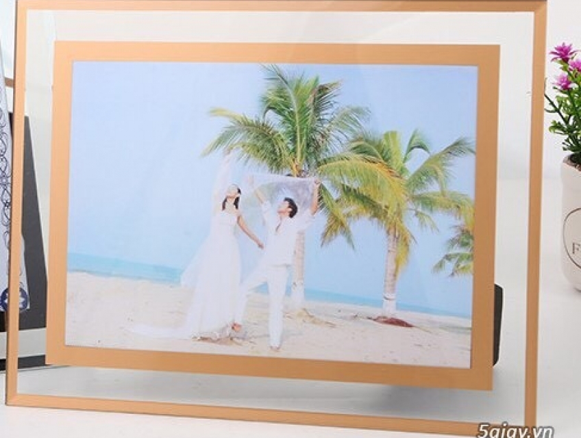 KHUNG ẢNH ĐỂ BÀN BẰNG KÍNH TRÀN VIỀN T.CRAFT HOUSE