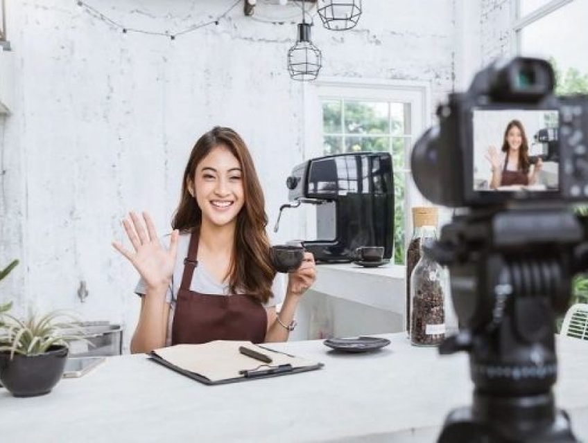 Top 3 thủ thuật thu hút người xem livestream trên Facebook.