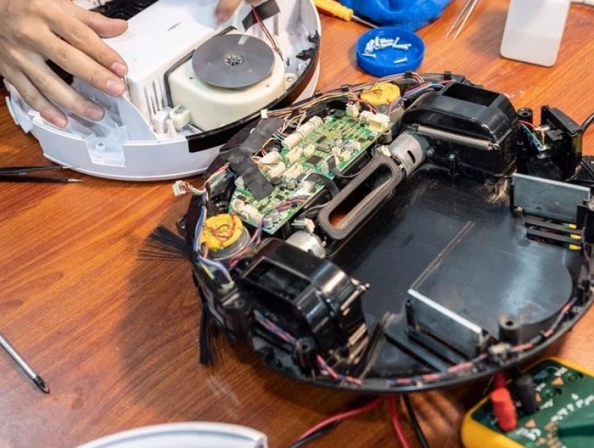 DỊCH VỤ SỬA CHỮA ROBOT HÚT BỤI