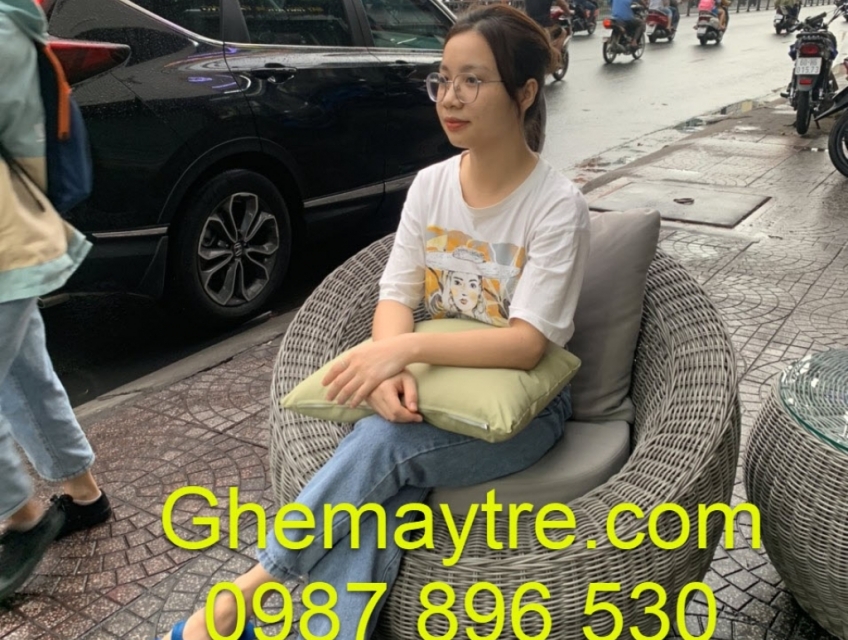 Bàn ghế nhựa giả mây ban công